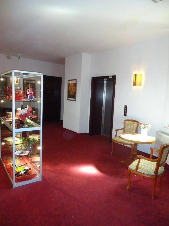 Hotel Marthahaus Хале Екстериор снимка