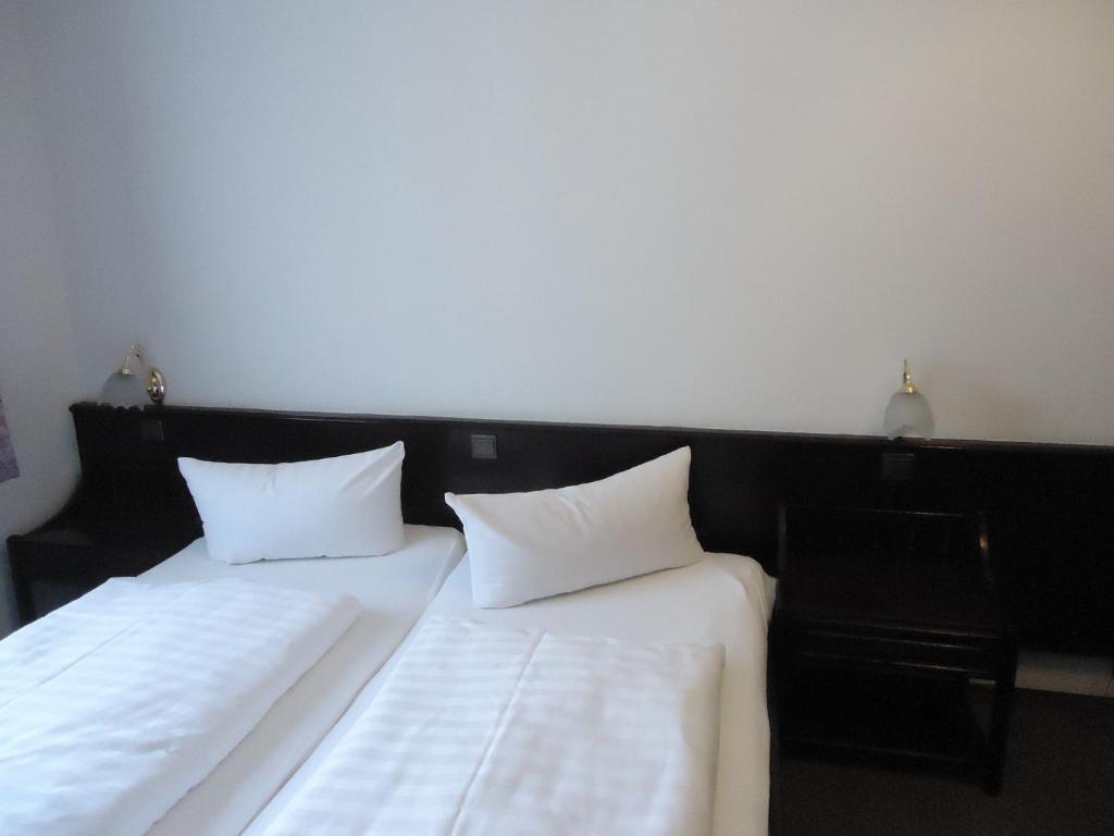 Hotel Marthahaus Хале Екстериор снимка